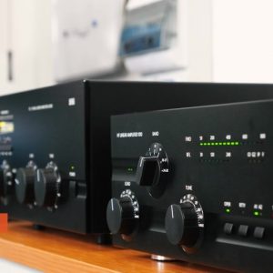 Заснемане и изработка на корпоративно видео за volacom и acom 40