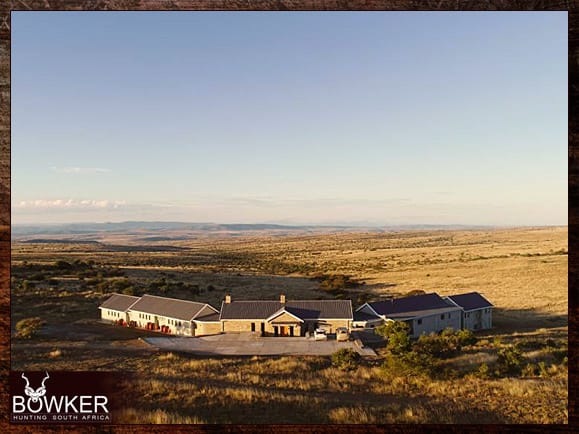 Hunting Accommodation in South Africa 2 Hopewell hunting Lodge. Nick Bowker hunting.