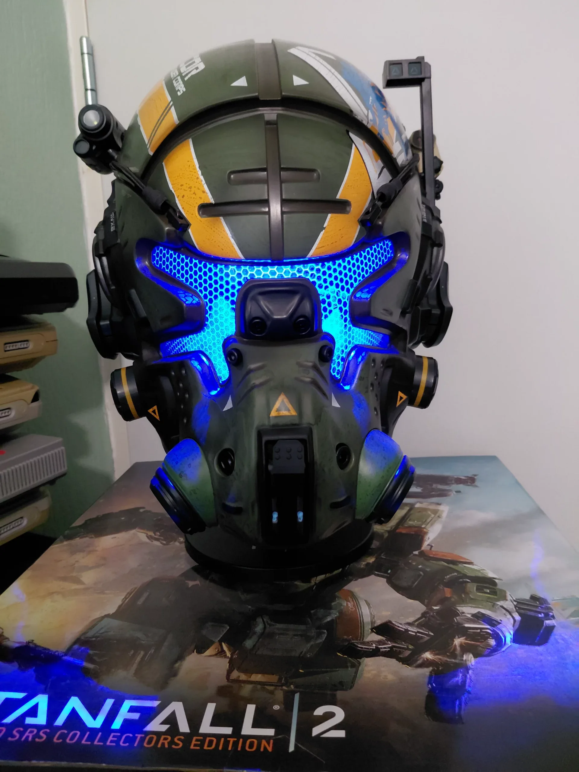 TitanFall 2 Collectors Edition Vanguard SRS (Exclusief game) - Afbeelding 7