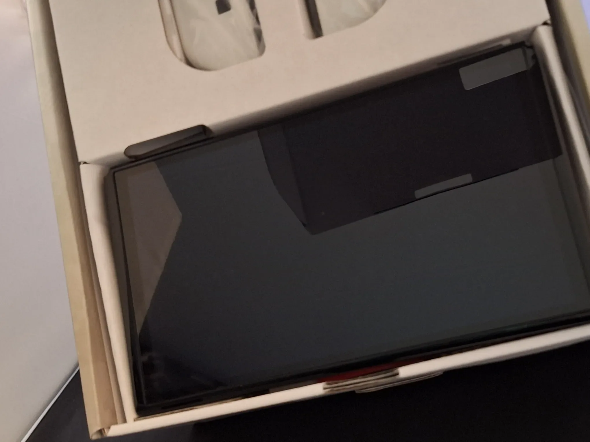 Nintendo Switch OLED Console (Boxed) - Afbeelding 4