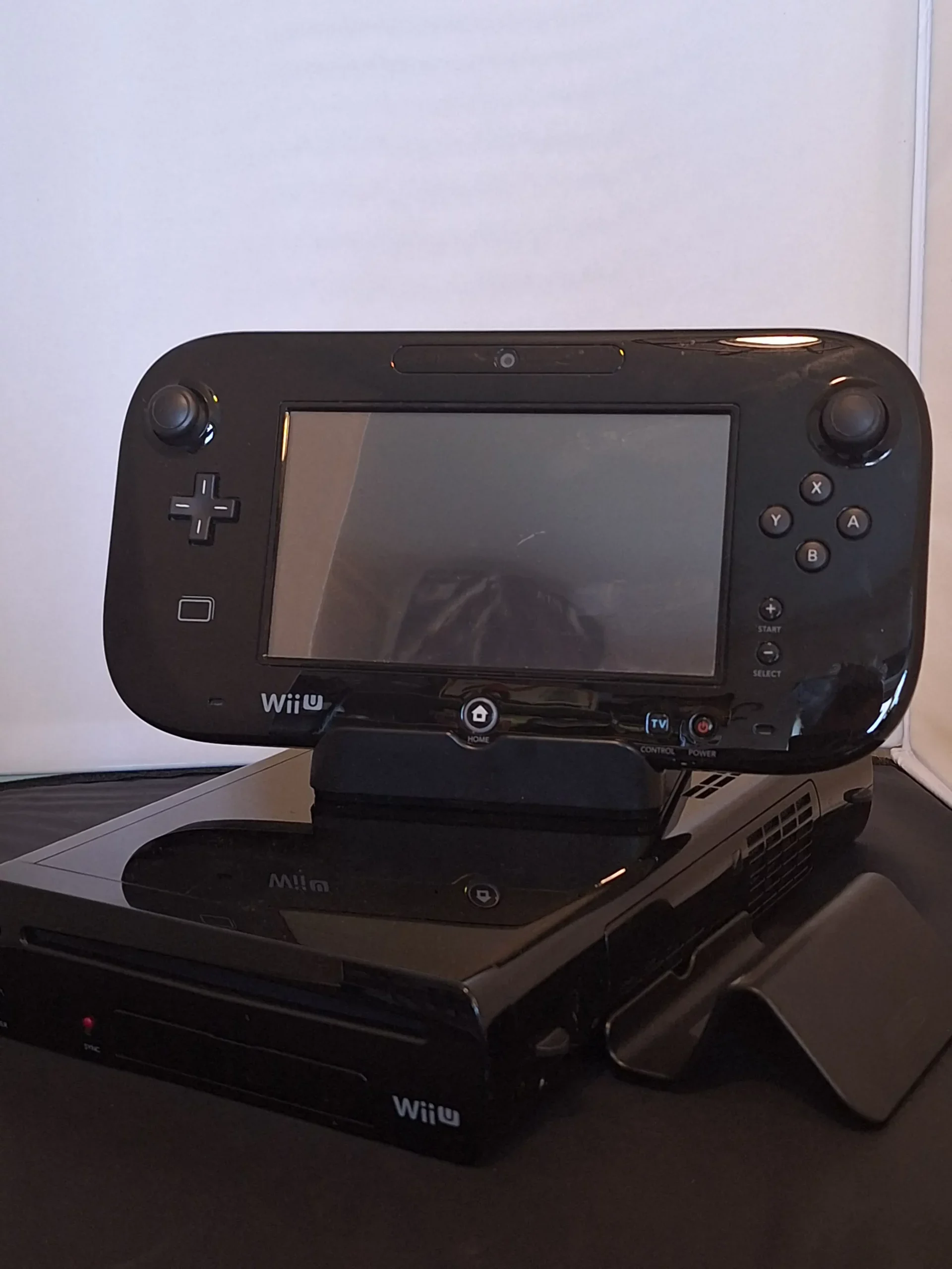 Nintendo Wii U Premium Console + Gamepad - 32GB - Afbeelding 2