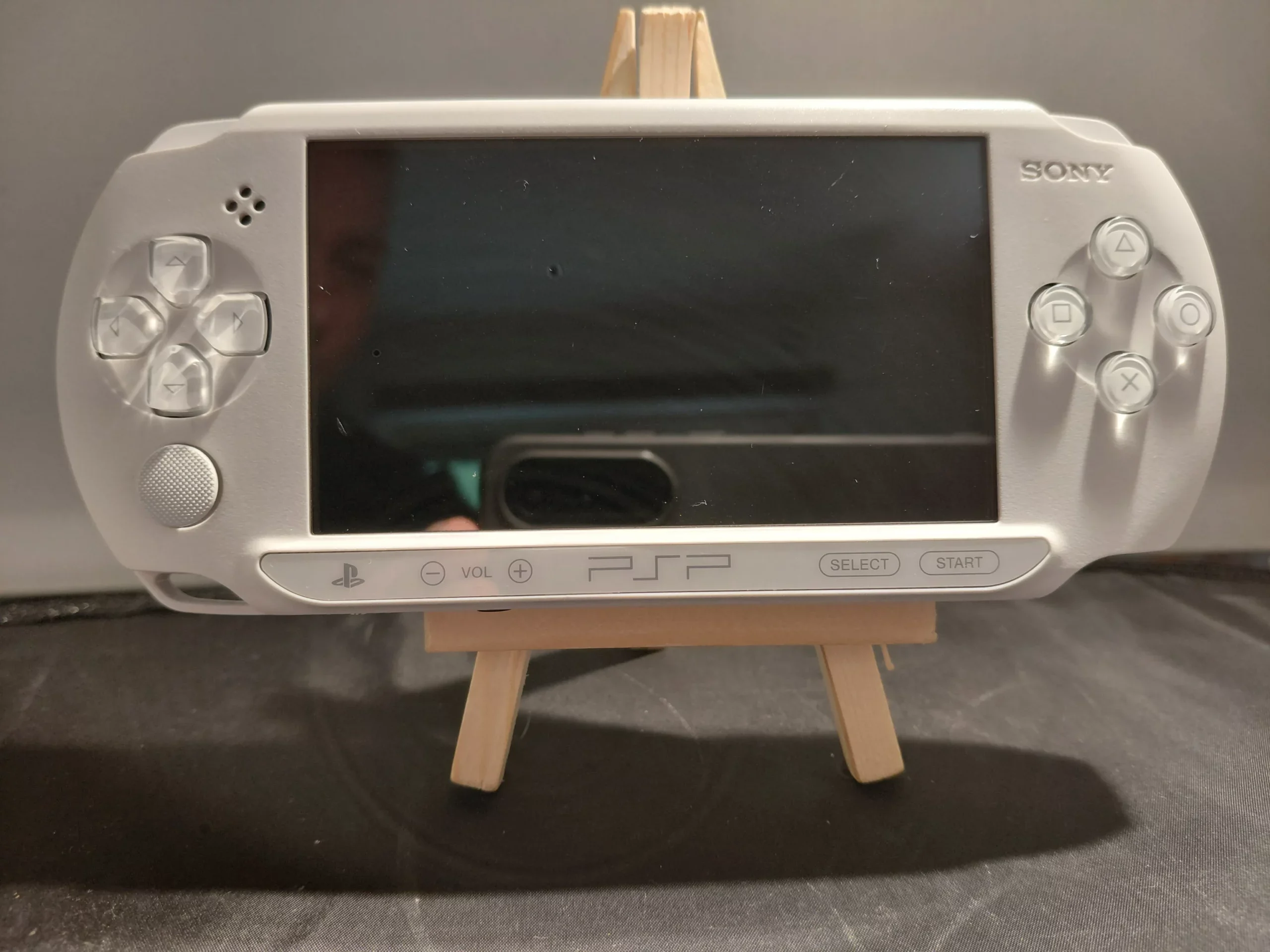 Sony PlayStation Portable PSP Street E1004 (Ice White) - Afbeelding 2