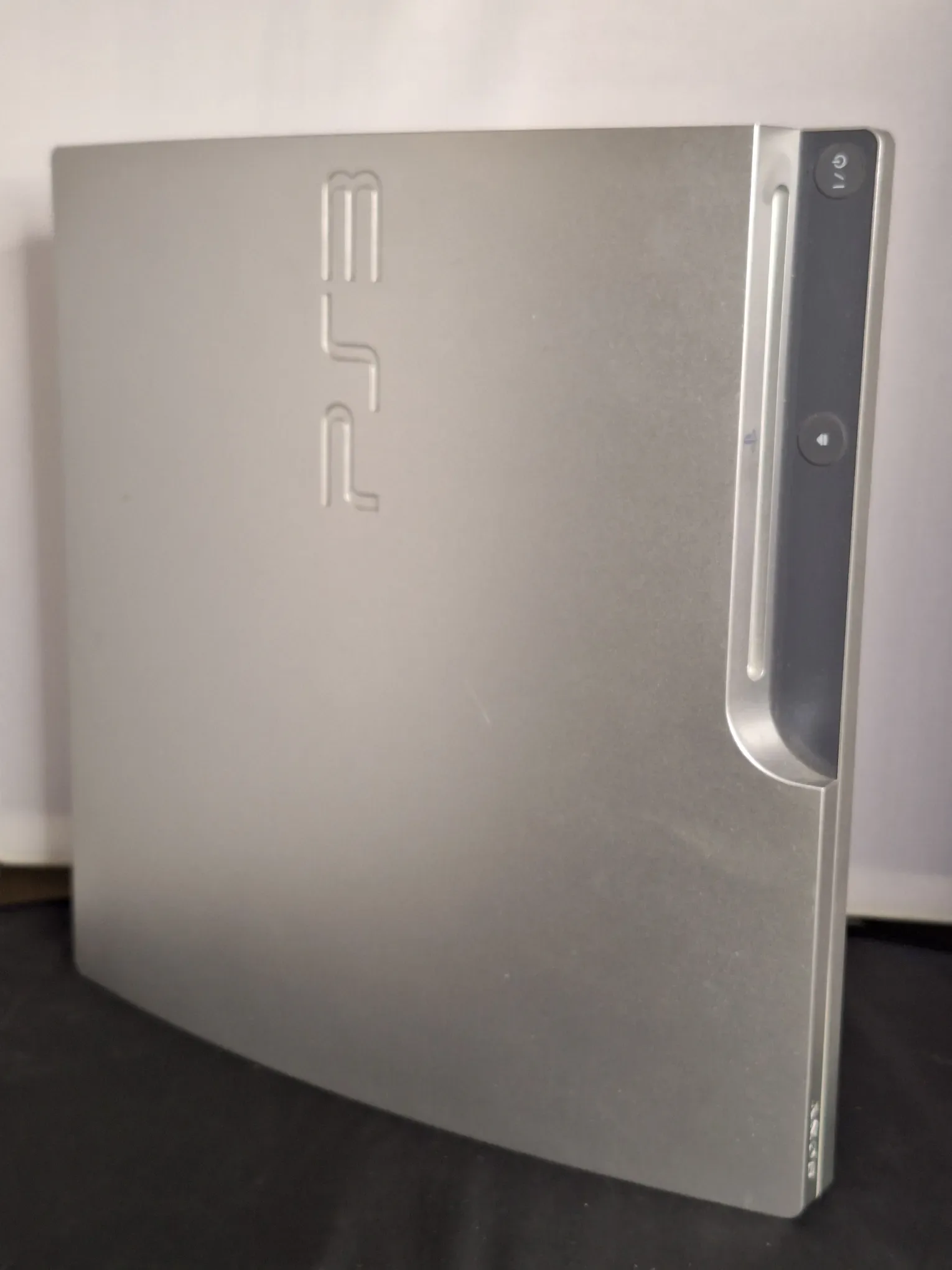 PlayStation 3 Slim Satin Silver 320GB (+ Extra Controller) Limited Edition (Refurbished) - Afbeelding 8
