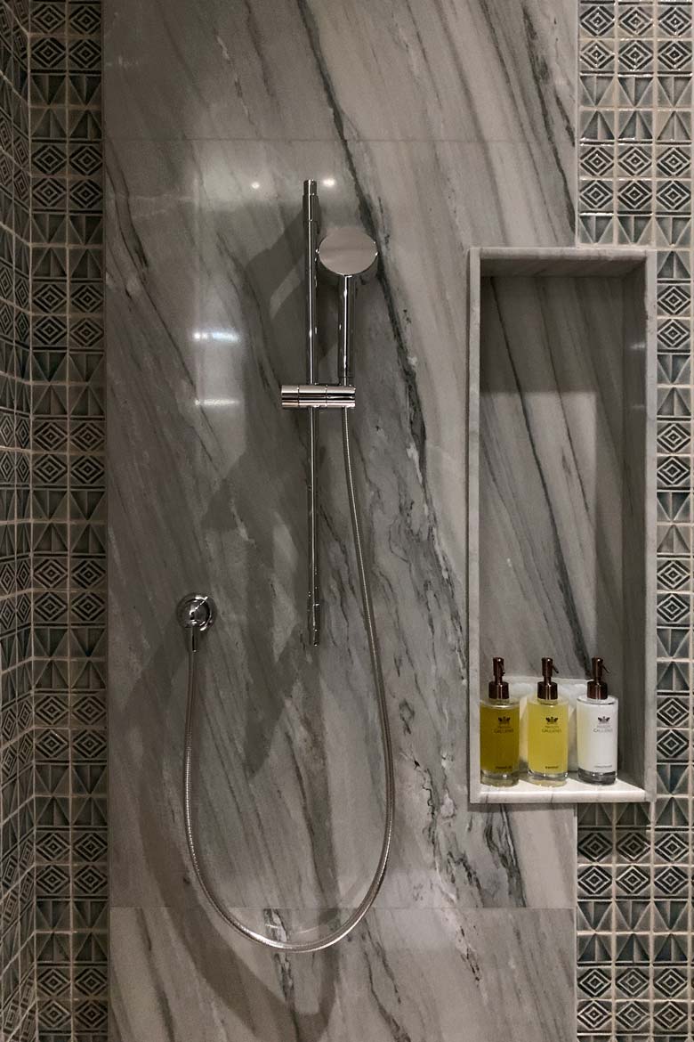 rosewood Bangkok Hotel review