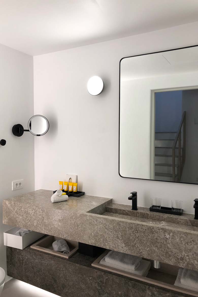 Canaves Epitome Oia Santorini Review