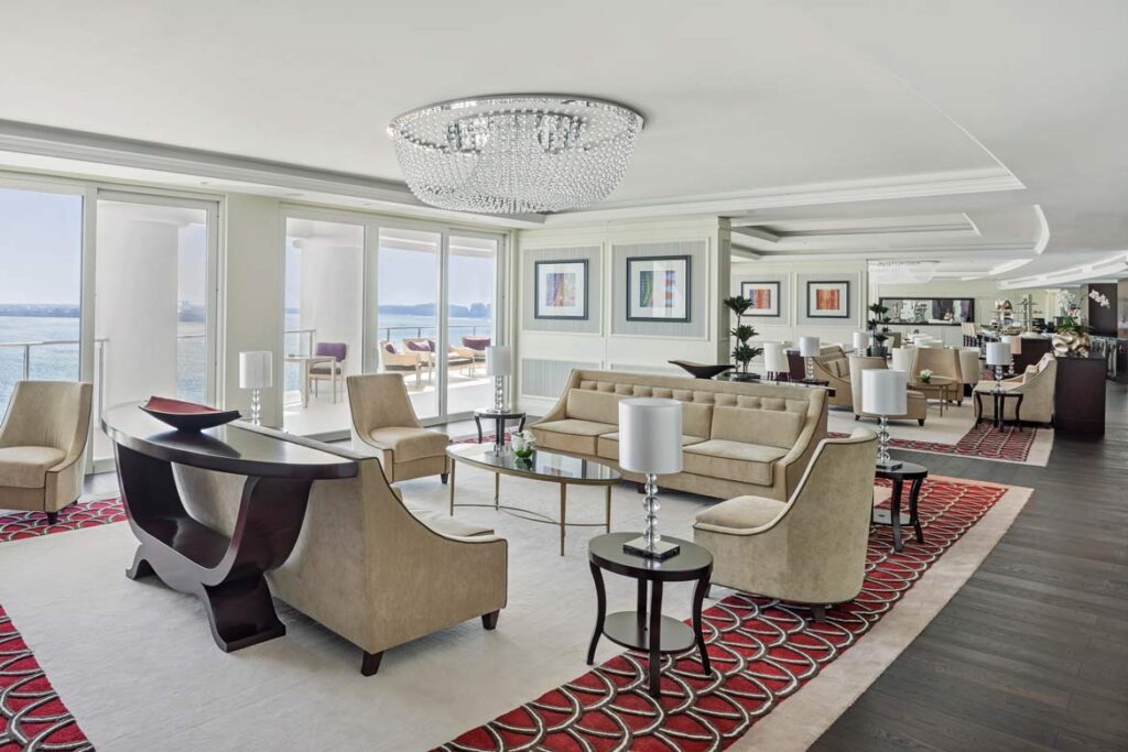 Waldorf Astoria Palm Jumeirah Dubai hotel review
