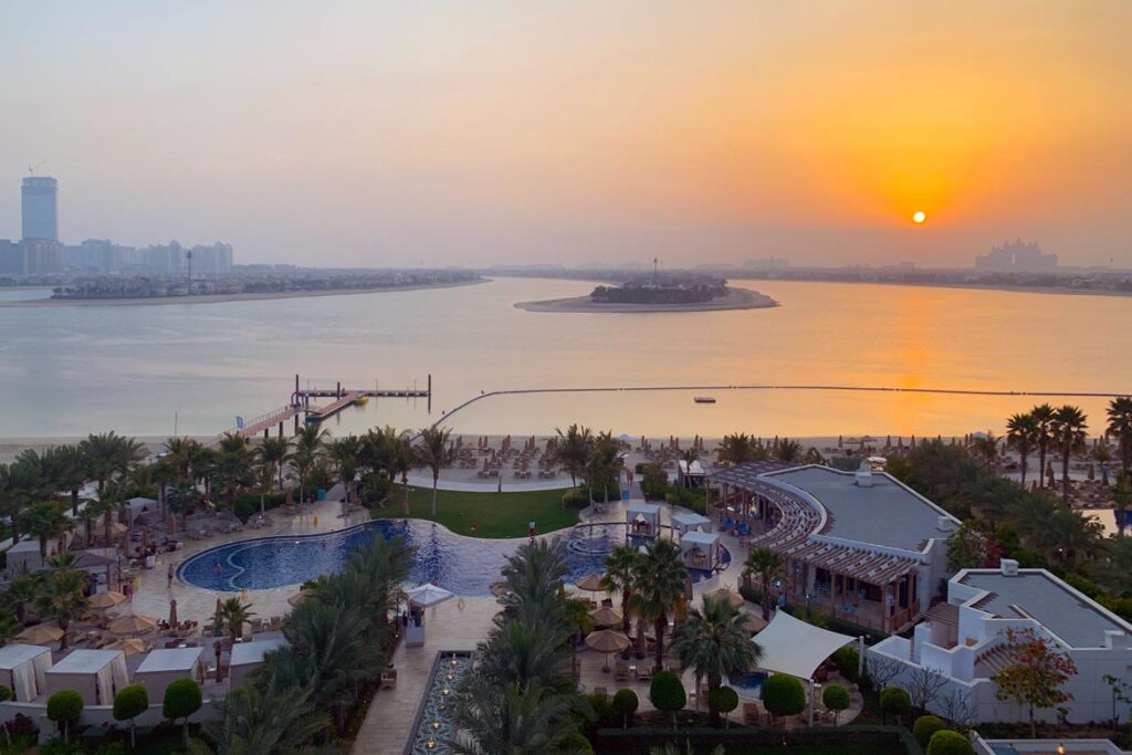 waldorf astoria palm jumeirah review 8323