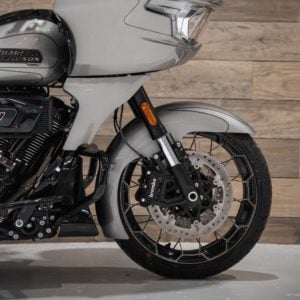 19" Level Tire Hugger Series Front Fender, 2023 CVO Touring/2024-2025 Touring