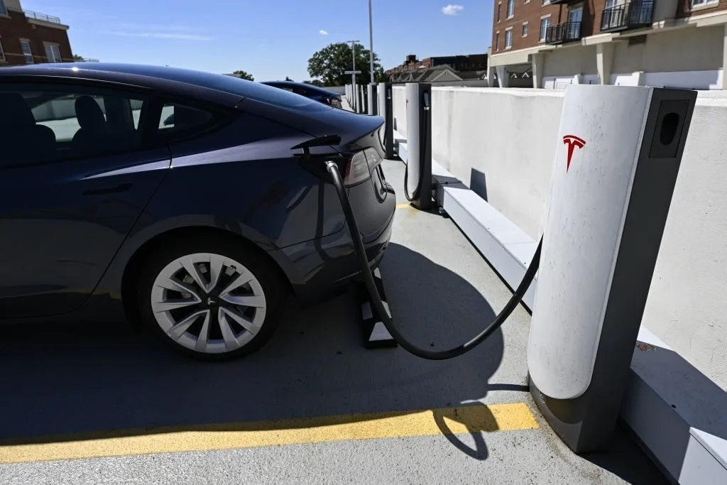 New Study Suggests EVs are Regressive