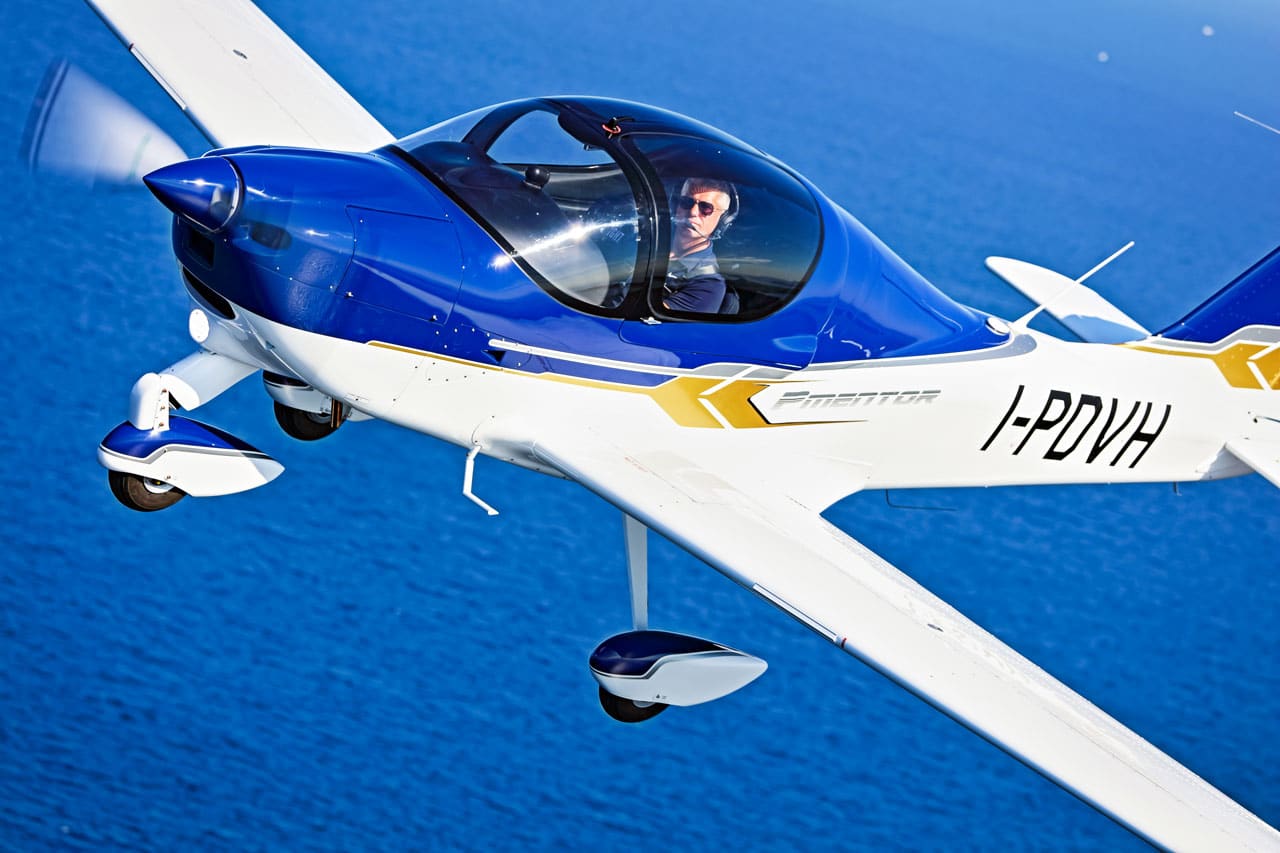 How to Become a Pilot in India With Low Budget