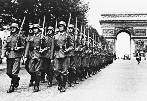 Les Allemands entrent dans Paris