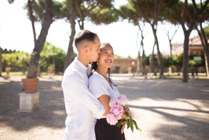 elopement session in rome