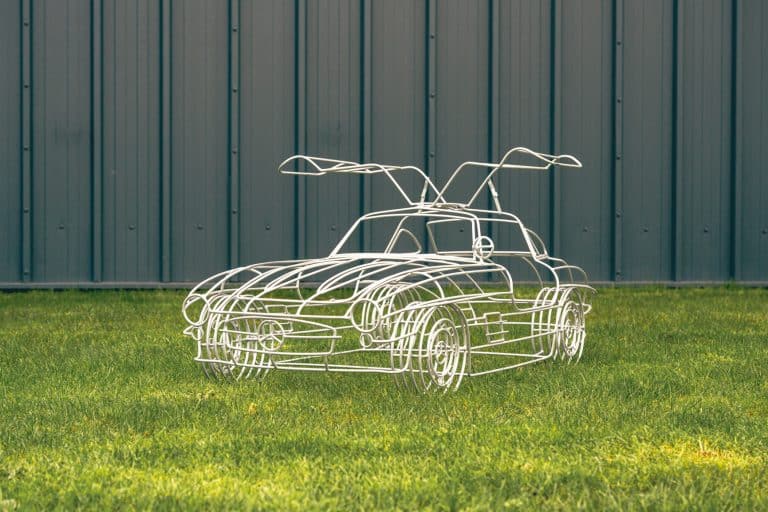 2MP-Silver-Mercedes-Gull-Wing-Wire-Sculpture-37