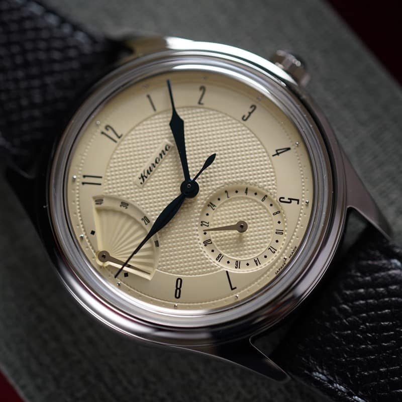 Buy Kurono Tokyo Réserve de Marche Cream Dial ‘SENSU NOS’ in Dubai