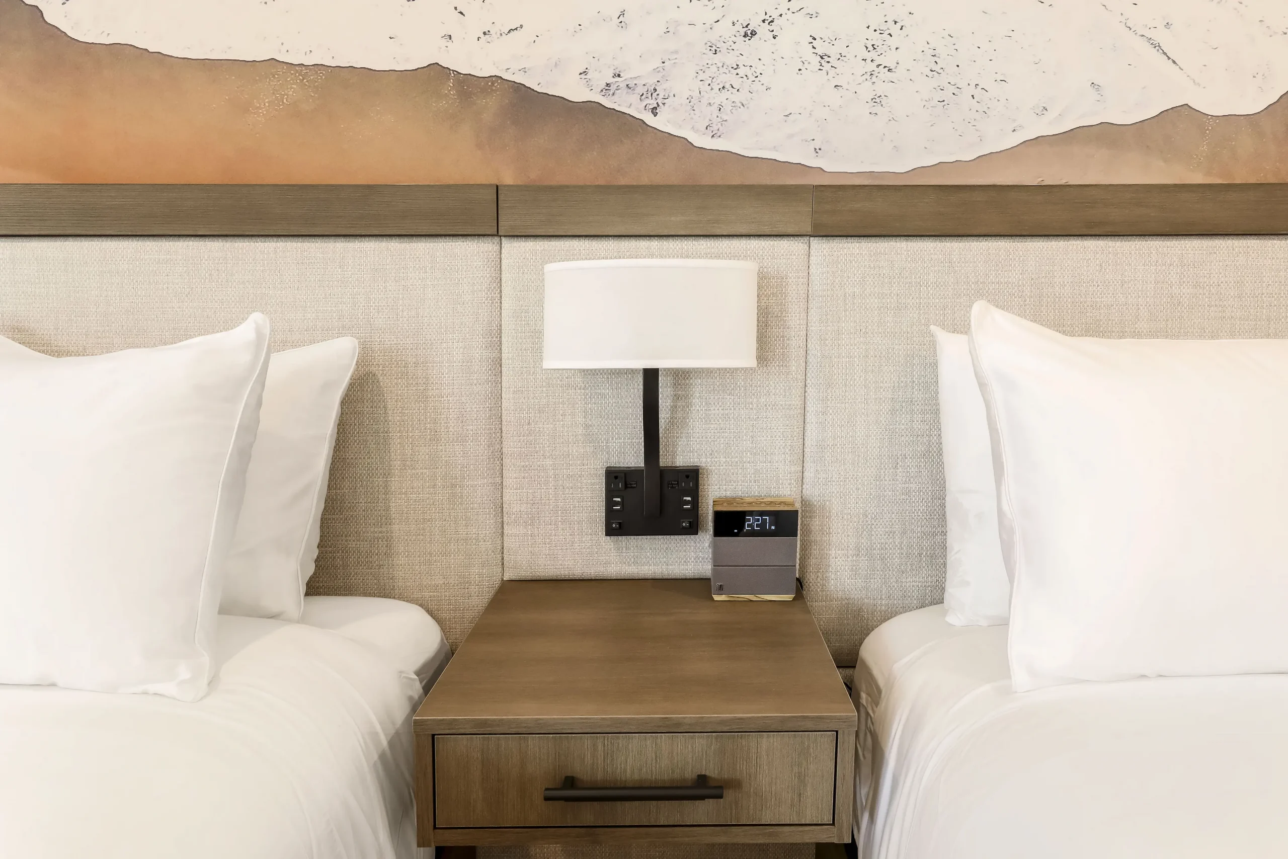 Two queen guestroom night stand.
