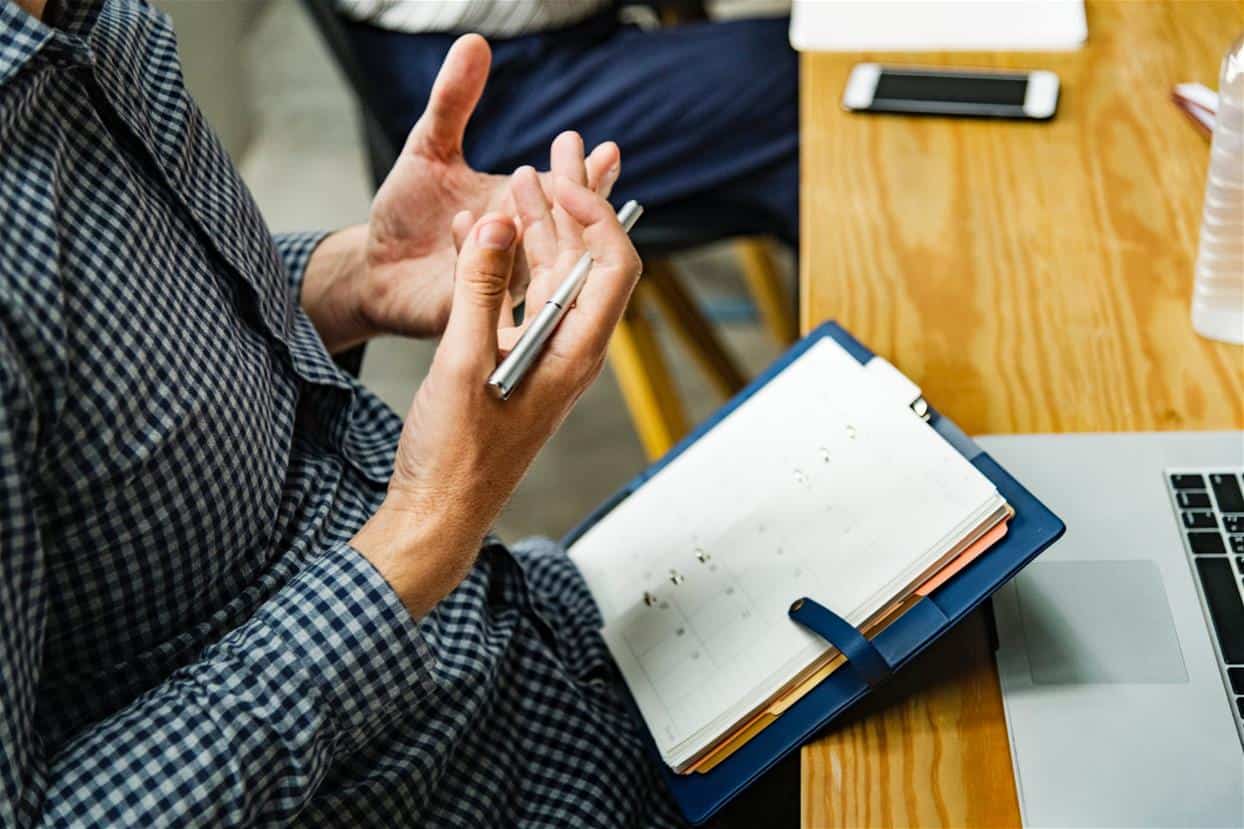You are currently viewing How to Set the Right Goals for Your Financial Model