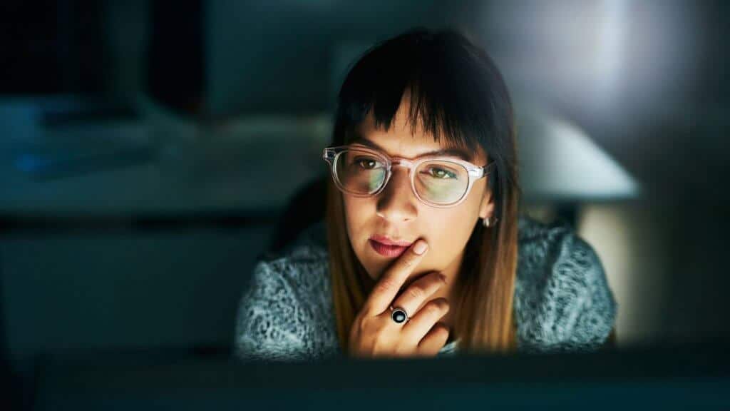 Navigating Economic Uncertainty with Financial Modeling