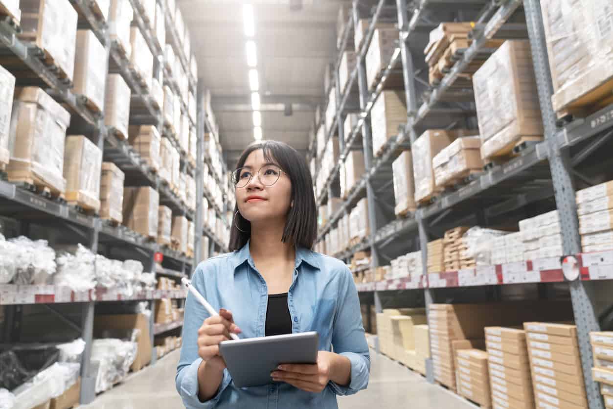 financial modeling retail