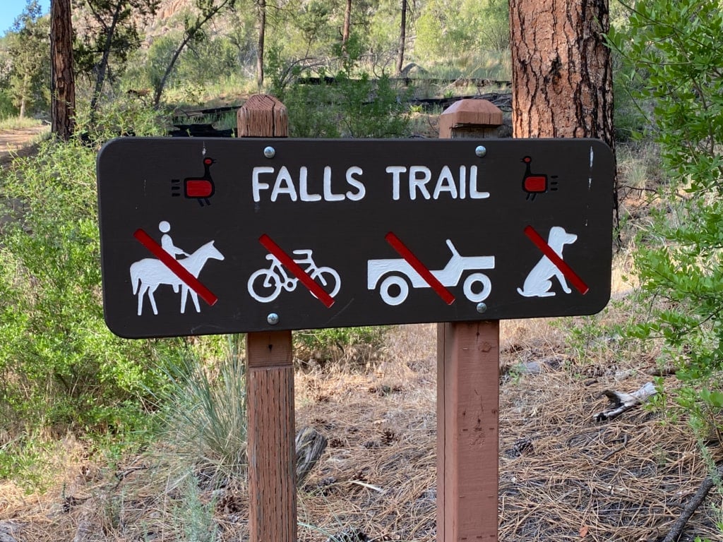 bandelier national park falls trail