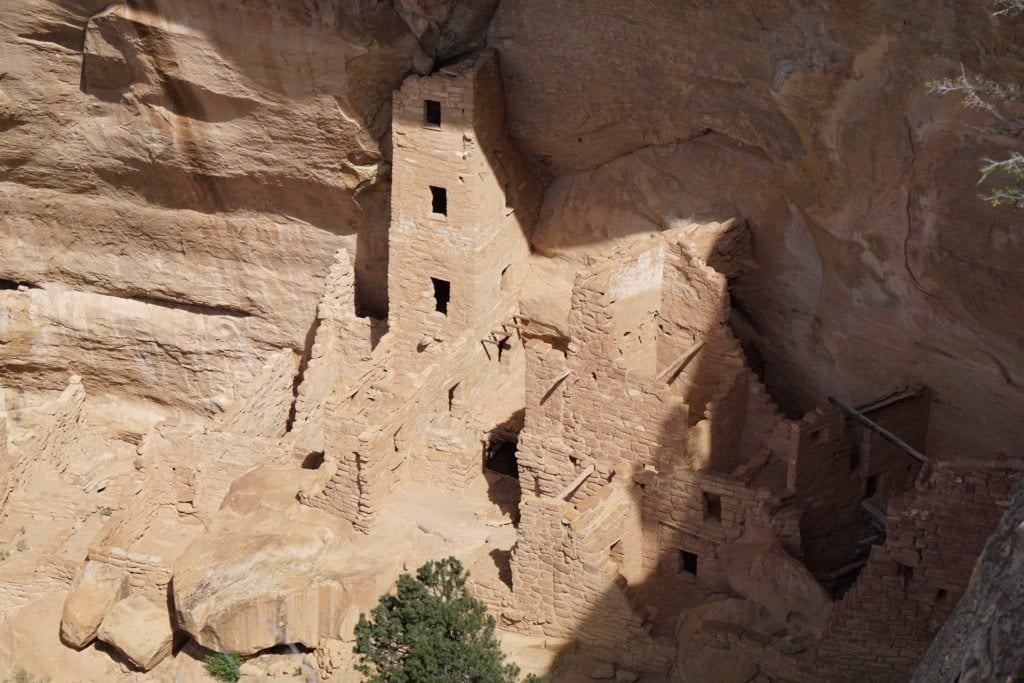 the square tower of mesa verde