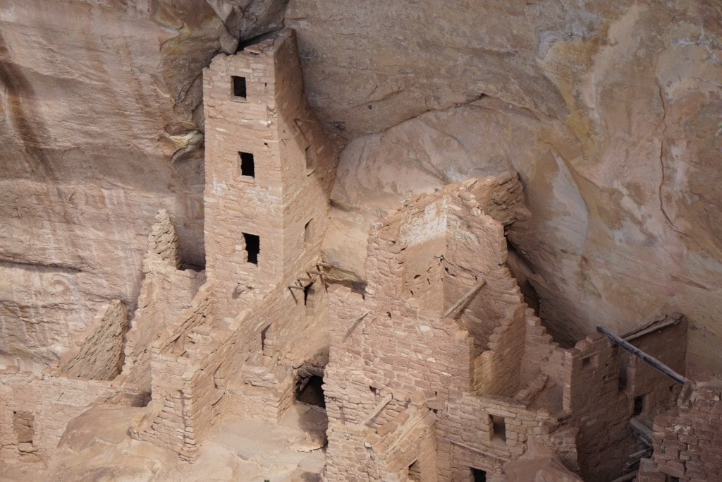 the square tower of mesa verde