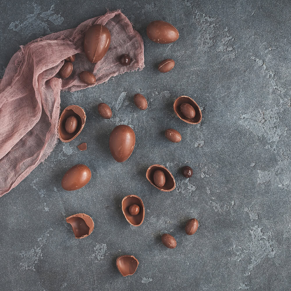 Raw Chocolate Easter Eggs