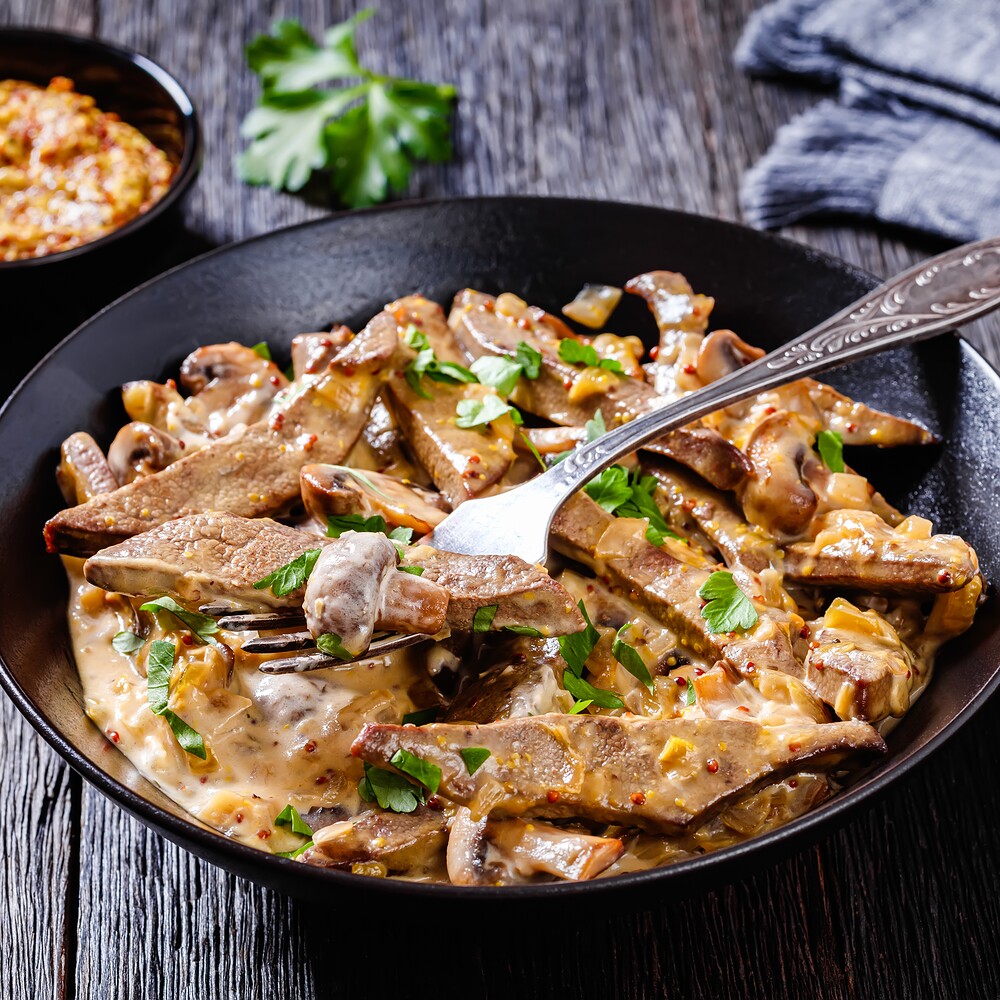 Calf’s liver with creamy wild mushrooms