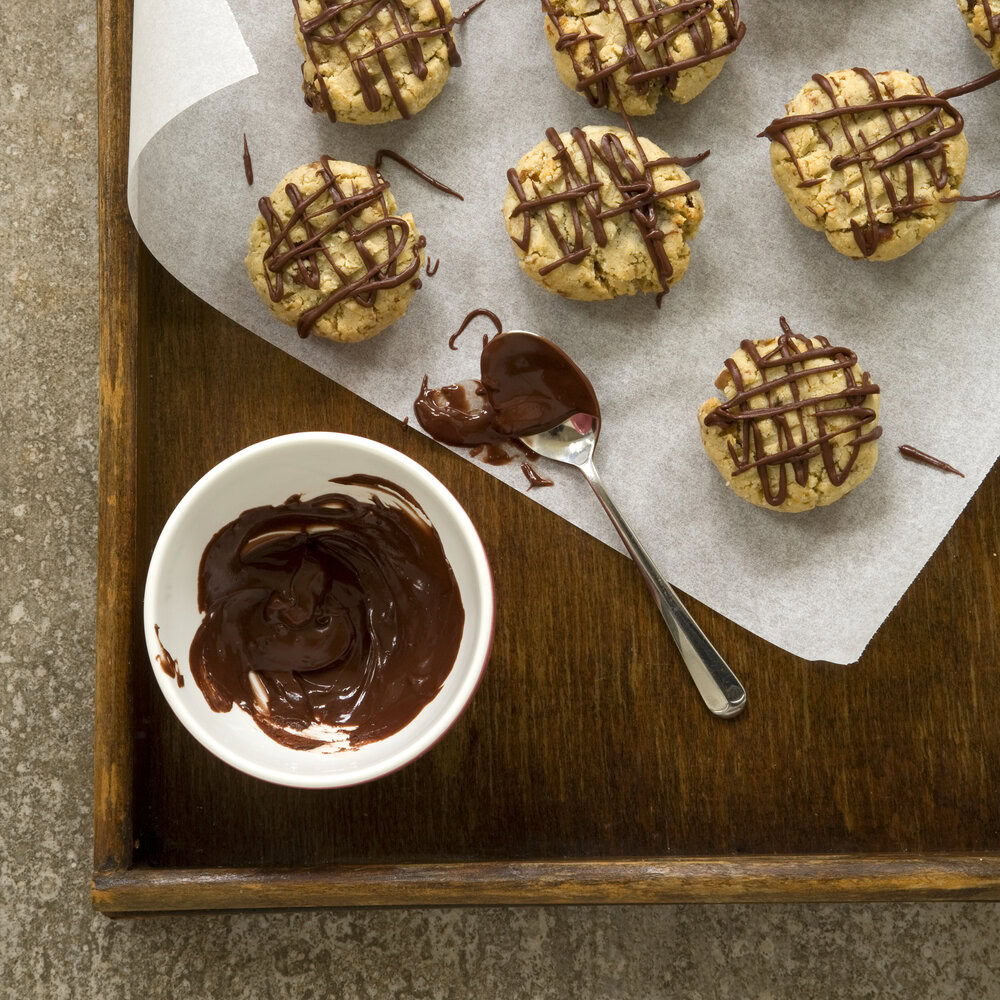 Almond and miso cookies