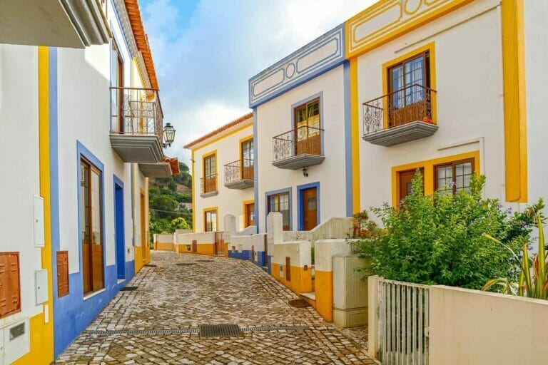 renting a property in Portugal: Portugal's typical townhouse