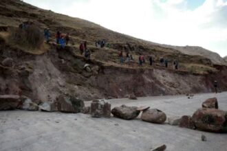Gobierno de Perú afirma que actividad minera ayuda a evitar recesión más profunda
