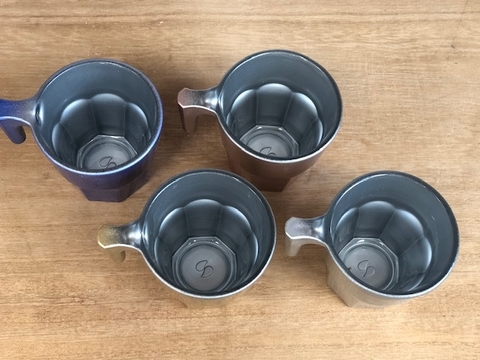 Set de 4 tasses en verre