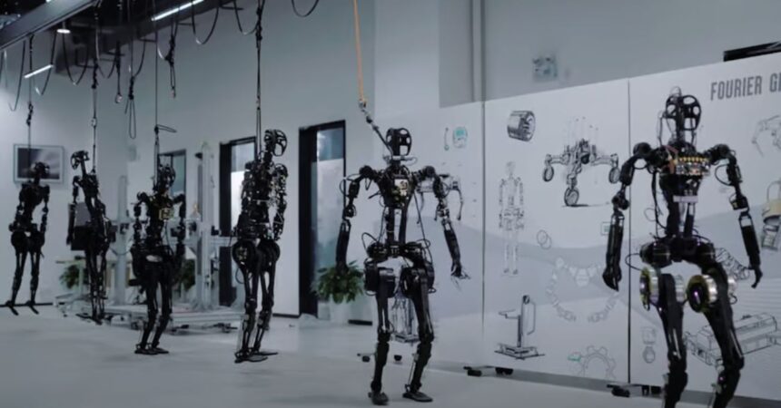 Fourier y Tesla muestran impresionantes avances en robots humanoides